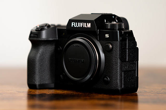 Fujifilm X-H2S Review: Field Test -- Product Image