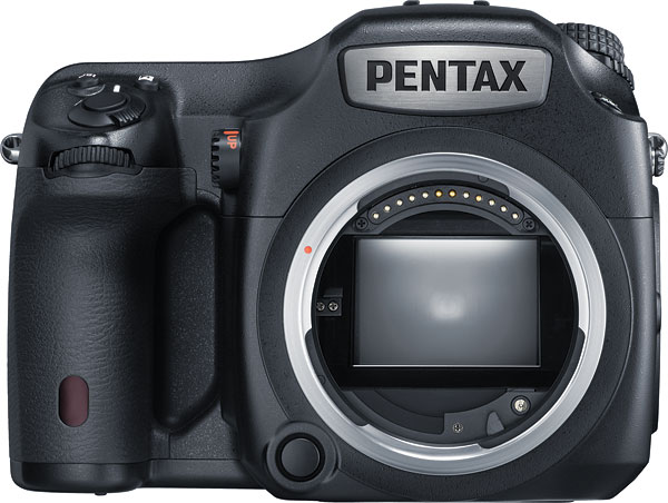 Pentax 645Z review -- Front view
