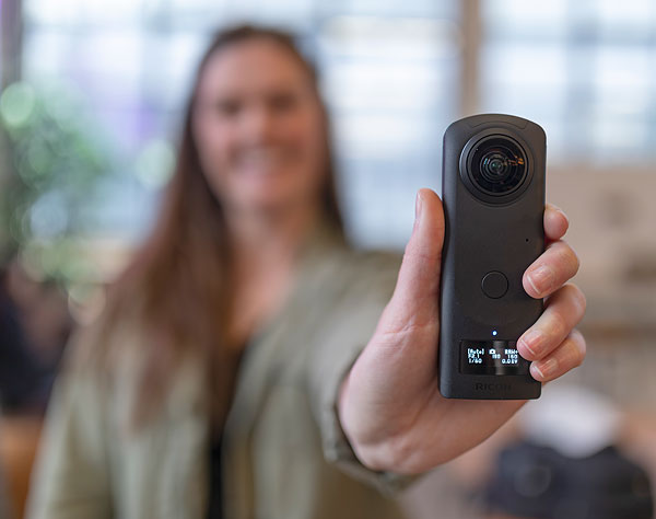 Ricoh Theta Z1 Review -- Product Image