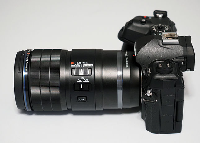 Hands-on with OM System\'s high-end PRO lens new 90mm Macro F3.5 IS