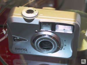 BenQ's DC2300 digital camera. Copyright (c) 2003, Michael R. Tomkins. All rights reserved. Click for a bigger picture!