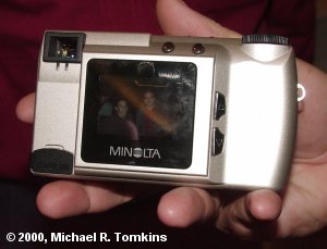 Minolta Dimage 2300 Rear View - click for a bigger picture!
