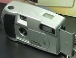 Polaroid's PDC640M digital camera. Copyright (c) 2001, Michael R. Tomkins, all rights reserved.