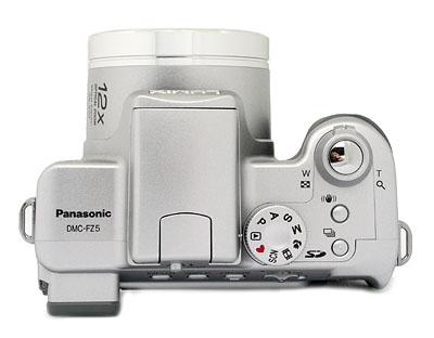 Tom Audreath onpeilbaar Dood in de wereld Panasonic Lumix DMC-FZ5 Digital Camera Review: Design