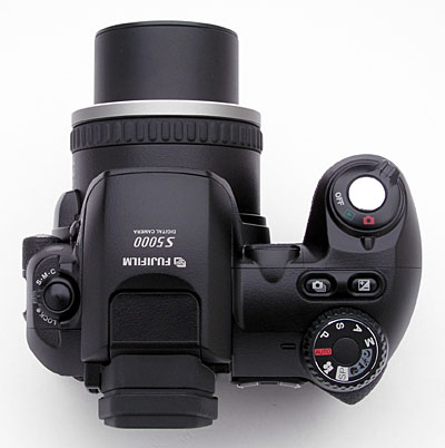 kiespijn Op tijd Groenten Fuji FinePix S5000 Digital Camera Review: Design